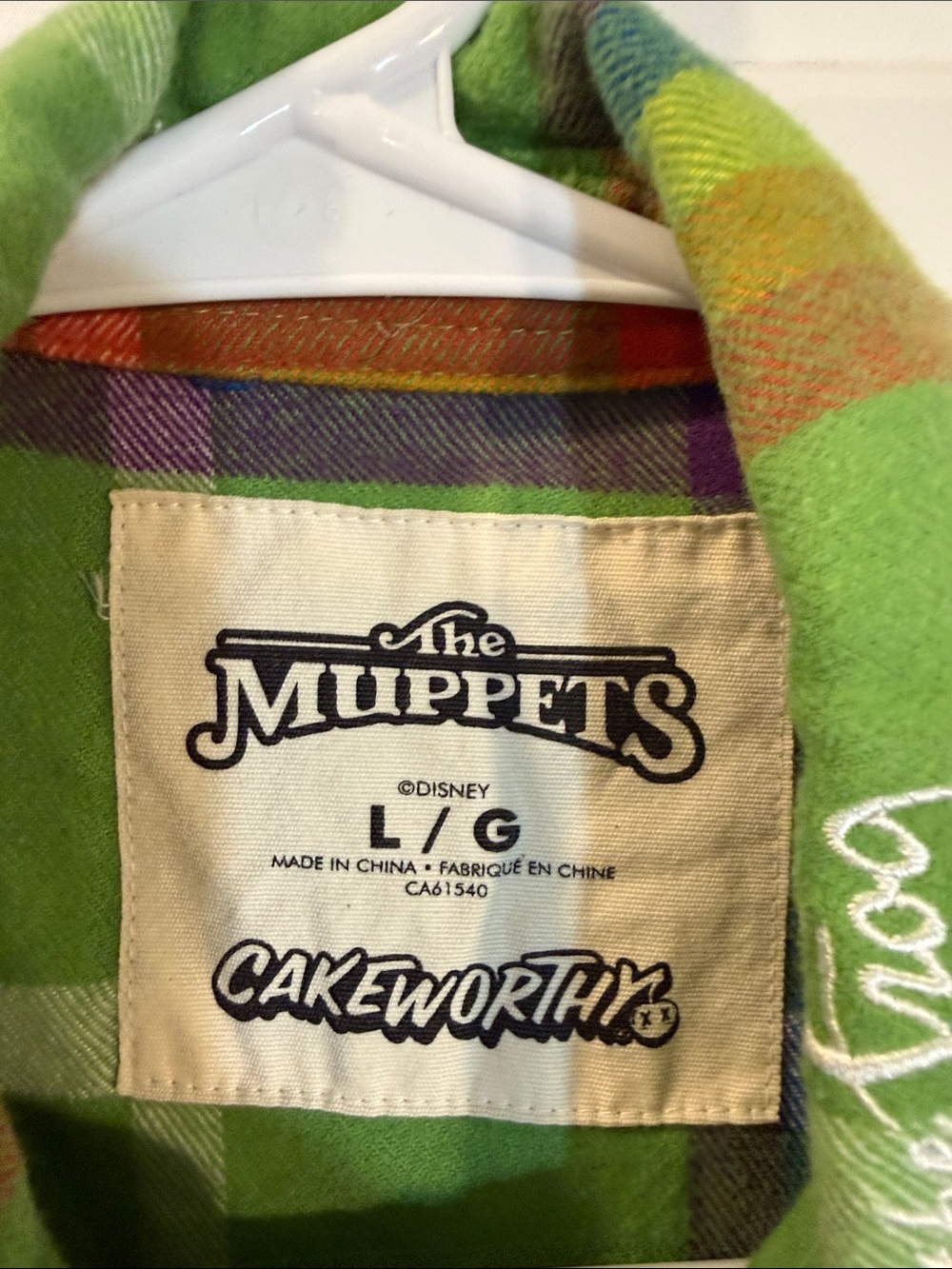 Disney x Cakeworthy Kermit The Frog Flannel Shirt Adult Muppets Button Up NWOT - Picture 7 of 8